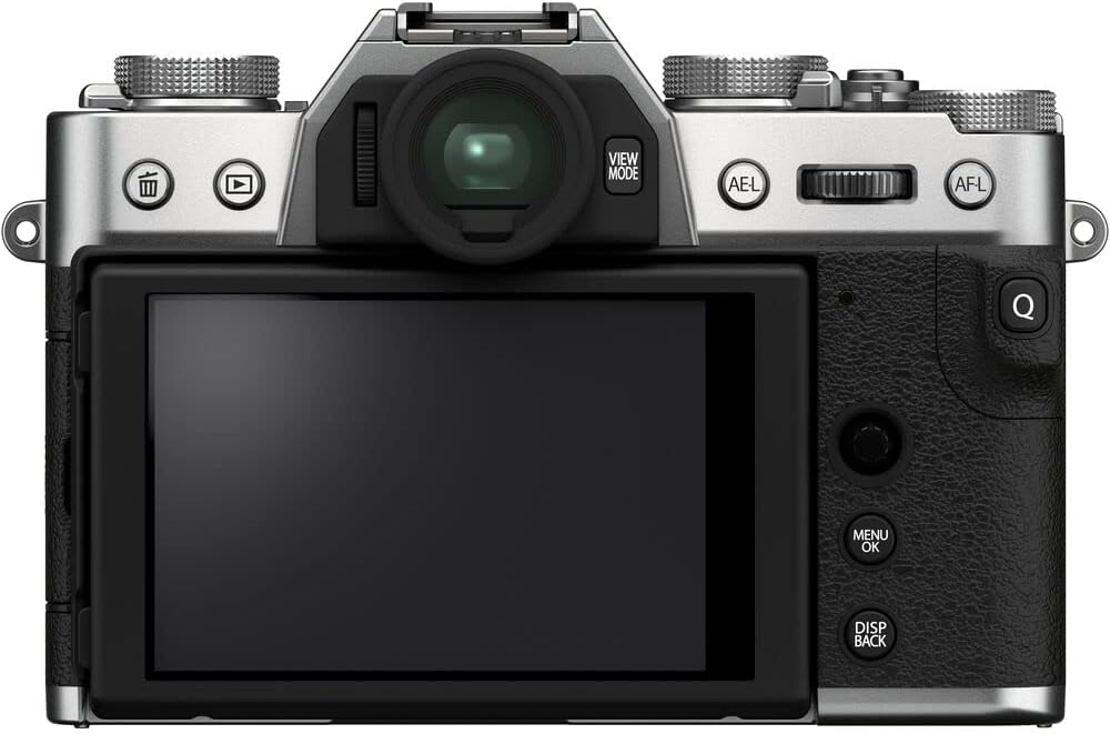 FUJIFILM X-T30 II | FUJINON XC15-45mmF3.5- 5.6 OIS PZ Kit Argento - Scopri l'innovazione di alta qualità - a soli 1284€