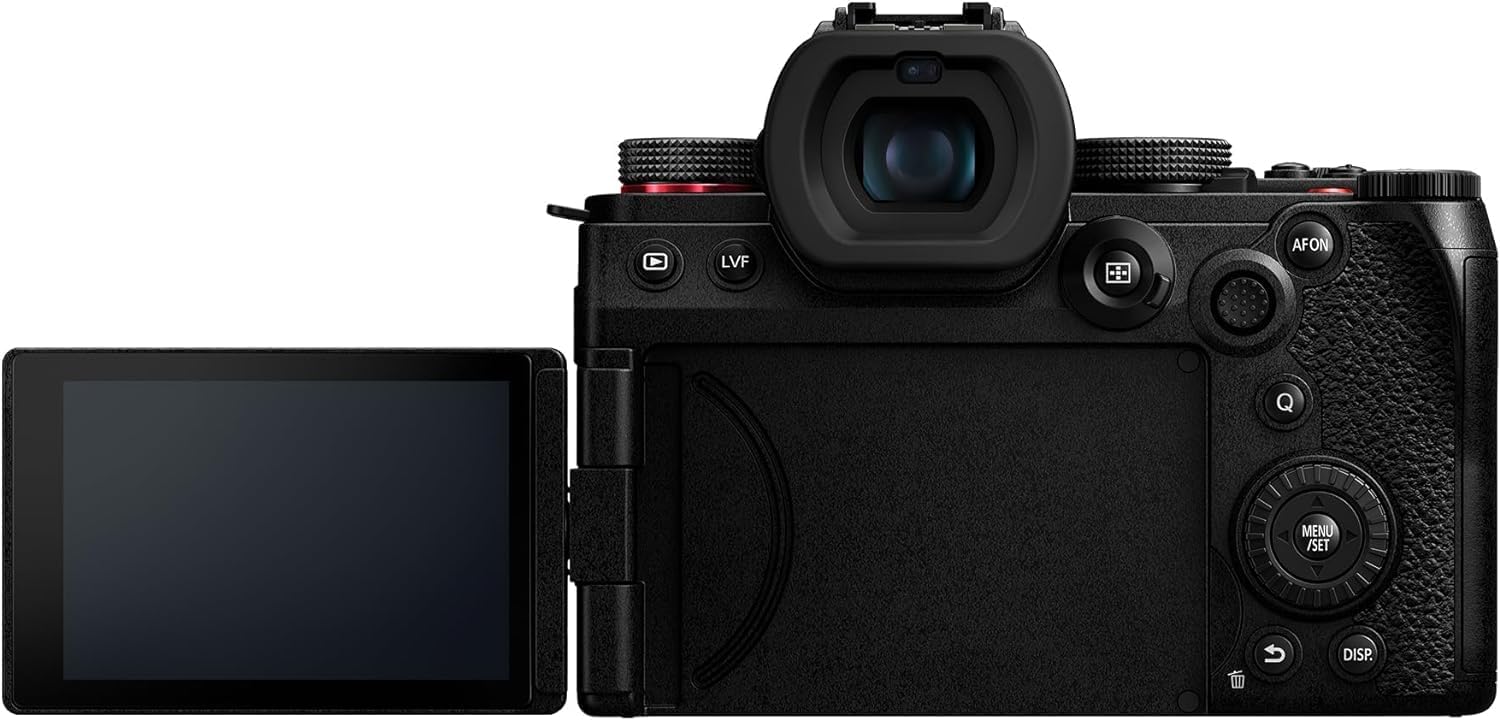Fotocamera mirrorless Panasonic Lumix G9 II con obiettivo 12-60mm f/2.8-4 con connessione Pixel Accessori avanzati e pacchetto da viaggio | DC-G9M2LK - Scopri l'innovazione di alta qualità - a soli 2515€