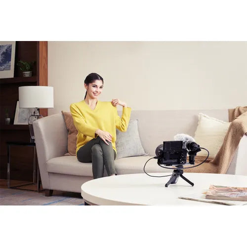 Sony ILCE-6400M - Alpha A6400 Kit con SEL18135 (Black) - Scopri l'innovazione di alta qualità - a soli 1215€