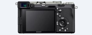 Sony Alpha 7 C - Fotocamera Digitale Mirrorless Full-frame, compatta e leggera, Real-time Autofocus, 24.2 MP, (Nera/argento) - Scopri l'innovazione di alta qualità - a soli 1415€