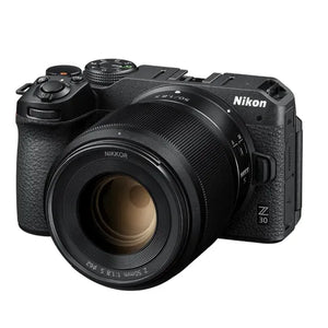 Nikon Z30 Kit con Nikkor Z DX 18-140mm f/3.5-6.3 VR - Scopri l'innovazione di alta qualità - a soli 1159€