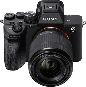 Sony Alpha 7 IV Kit Fotocamera Mirrorless Full-Frame 33 Mp Con Obiettivo Sony 28-70 Mm F3.5-5.6, Nero - Scopri l'innovazione di alta qualità - a soli 2515€