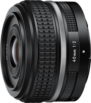 NIKON Zf + Obiettivo NIKKOR Z 40mm f/2 SE - Scopri l'innovazione di alta qualità - a soli 2318€