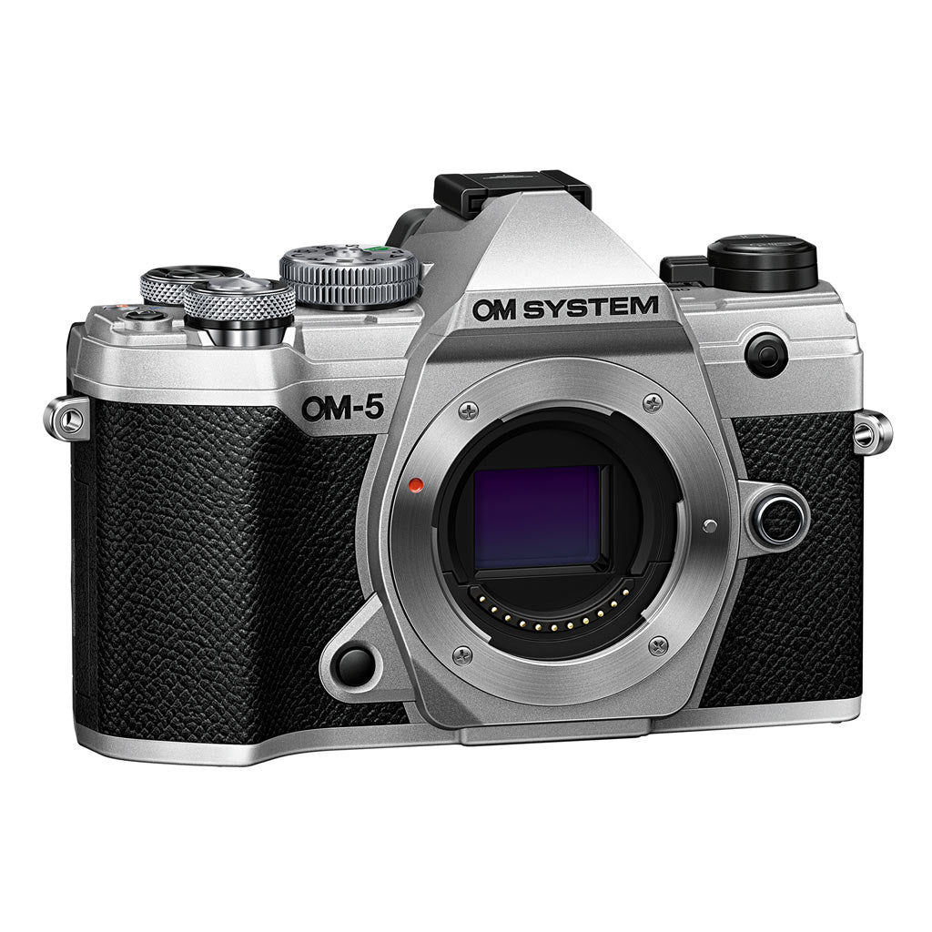 OM System OM-5 Kit con M.Zuiko Digital ED 14-150mm f/4.0-5.6 II (Silver) - Scopri l'innovazione di alta qualità - a soli 1332€