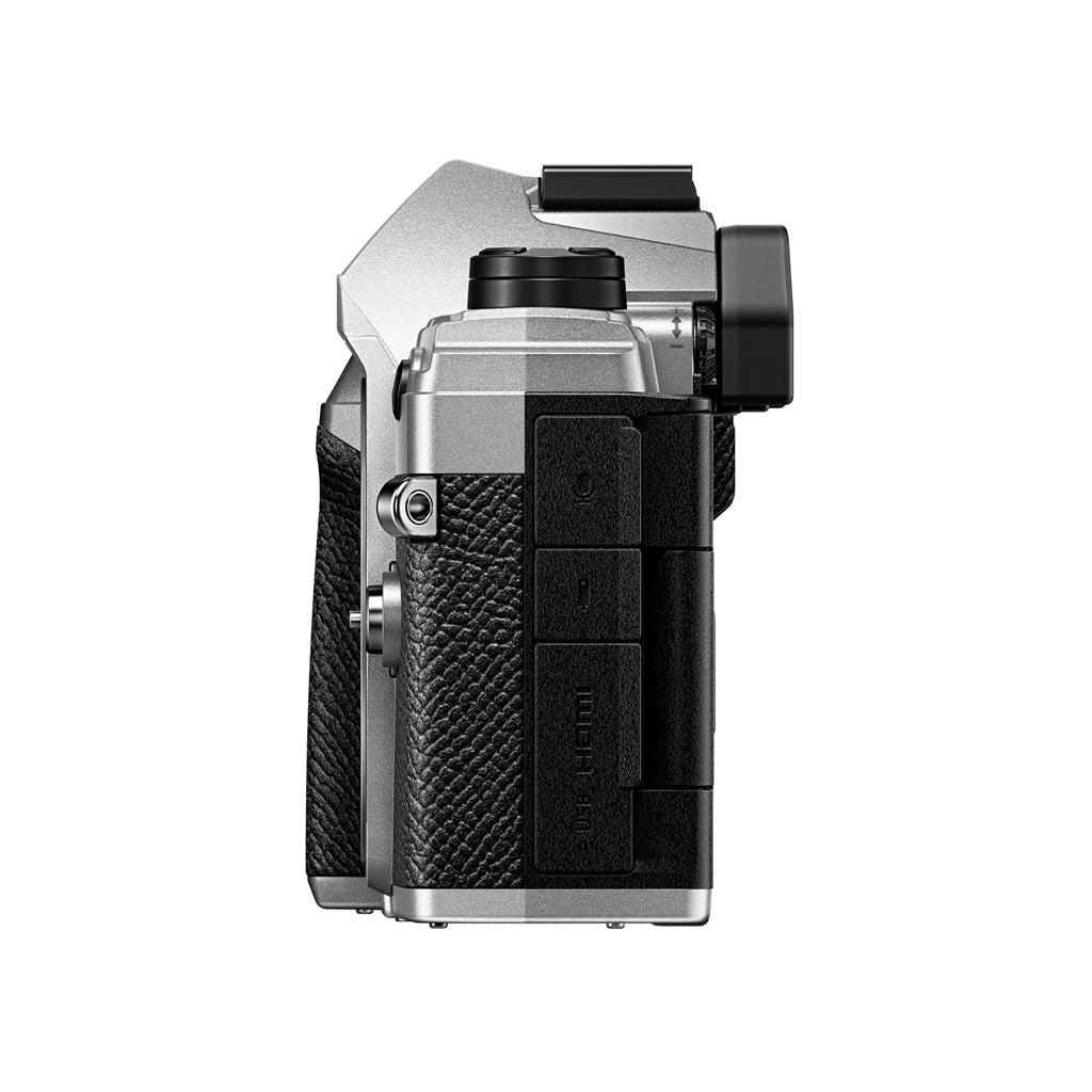 OM System OM-5 Kit con M.Zuiko Digital ED 14-150mm f/4.0-5.6 II (Silver) - Scopri l'innovazione di alta qualità - a soli 1332€