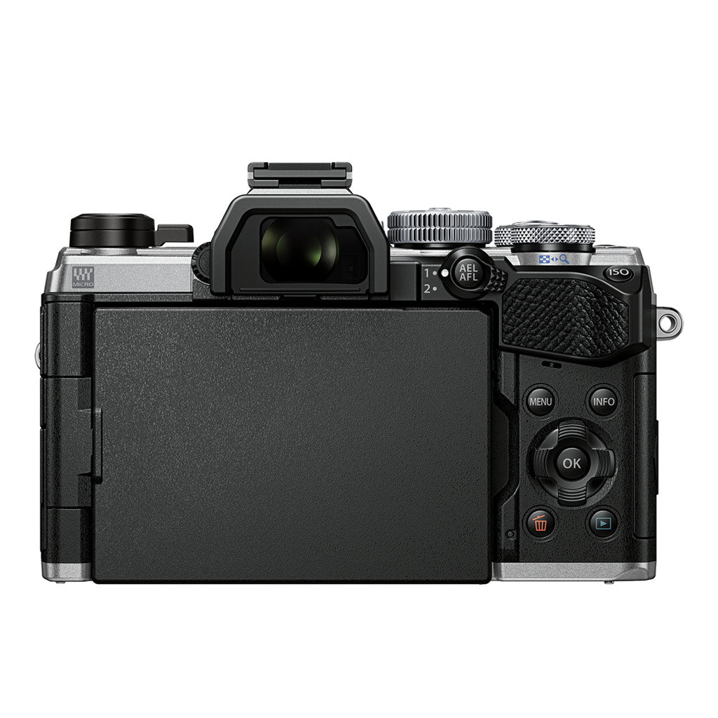 OM System OM-5 Kit con M.Zuiko Digital ED 14-150mm f/4.0-5.6 II (Silver) - Scopri l'innovazione di alta qualità - a soli 1332€