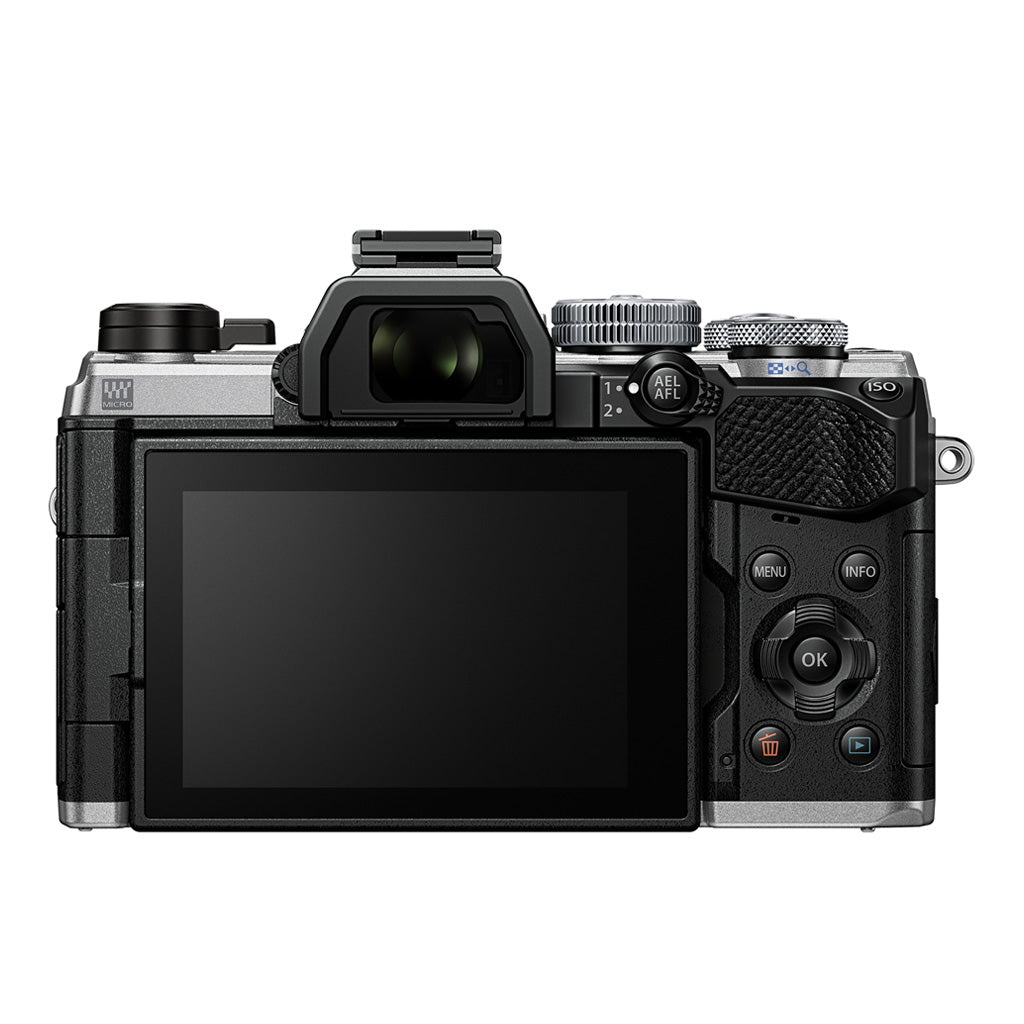 OM System OM-5 Kit con M.Zuiko Digital ED 14-150mm f/4.0-5.6 II (Silver) - Scopri l'innovazione di alta qualità - a soli 1332€