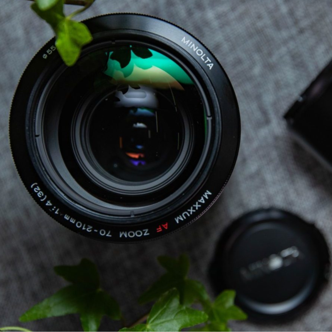 Obiettivi ottici per fotocamere e videocamere