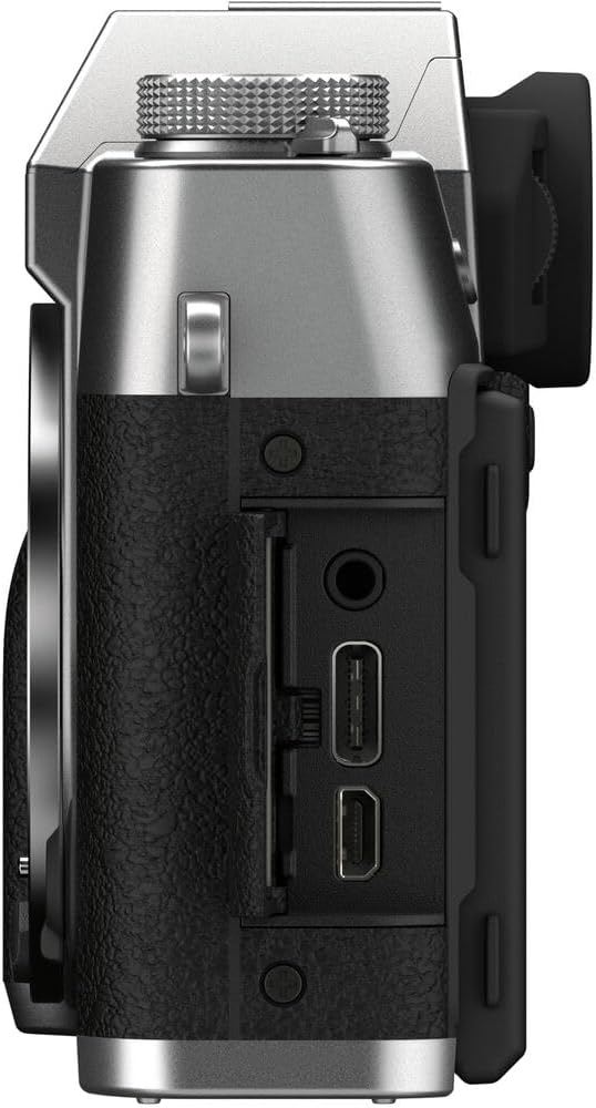 FUJIFILM X-T30 II | FUJINON XC15-45mmF3.5- 5.6 OIS PZ Kit Argento - Scopri l'innovazione di alta qualità - a soli 1284€
