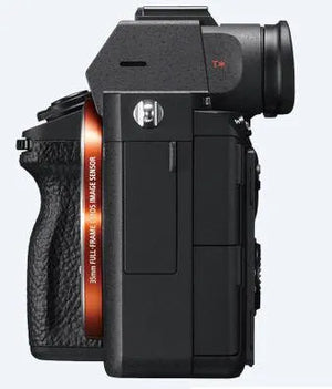 Sony ILCE-7M3K - Alpha A7 III Kit con SEL2870 - Scopri l'innovazione di alta qualità - a soli 1663€