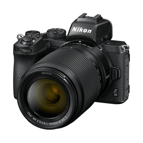 Nikon Z50 + Z DX 16-50VR+50-250VR Fotocamera Mirrorless, CMOS DX da 20.9 Mp, Sistema Hybrid-AF, Nero - Scopri l'innovazione di alta qualità - a soli 1223€