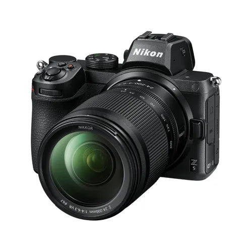 Nikon Z5 + NIKKOR Z 24-200mm f/4-6.3 VR - Scopri l'innovazione di alta qualità - a soli 1856€
