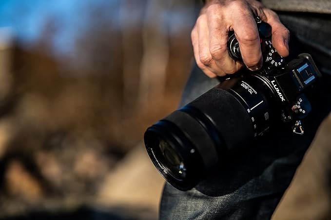 Panasonic Lumix S 70-300mm f/4-5.6 Macro O.I.S. (S-R70300) - Scopri l'innovazione di alta qualità - a soli 1130€