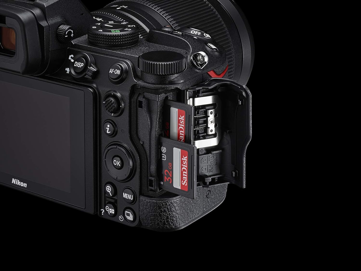 Nikon Kit fotocamera mirrorless Z5 + Z 24-50mm (AF ibrido a 273 punti, stabilizzazione ottica dell'immagine a 5 assi, film 4K - Scopri l'innovazione di alta qualità - a soli 1319€