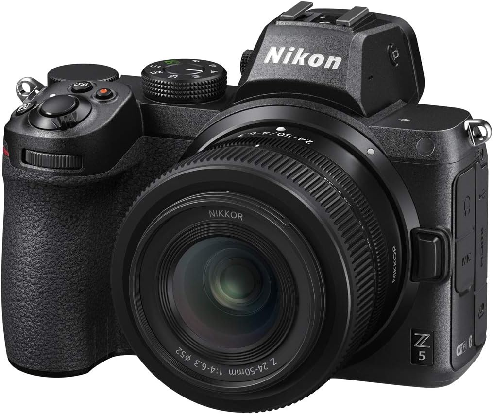 Nikon Kit fotocamera mirrorless Z5 + Z 24-50mm (AF ibrido a 273 punti, stabilizzazione ottica dell'immagine a 5 assi, film 4K - Scopri l'innovazione di alta qualità - a soli 1319€