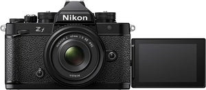 NIKON Zf + Obiettivo NIKKOR Z 40mm f/2 SE - Scopri l'innovazione di alta qualità - a soli 2318€