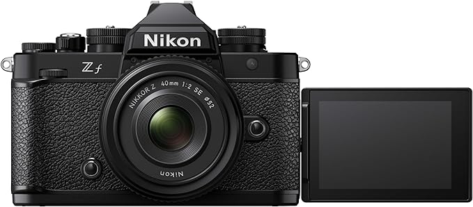 NIKON Zf + Obiettivo NIKKOR Z 40mm f/2 SE - Scopri l'innovazione di alta qualità - a soli 2318€