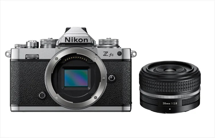 Nikon Z fc Kit con NIKKOR Z 28mm f/2.8 (SE) - Scopri l'innovazione di alta qualità - a soli 1129€